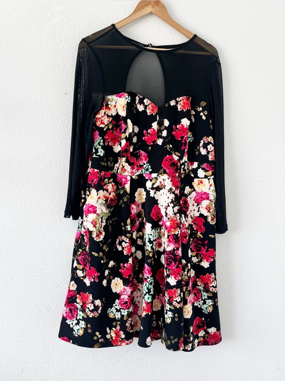 Torrid Floral Fit & Flare Floral Black Mesh Sleeve Pockets Scuba Mini Dress - Picture 3 of 11